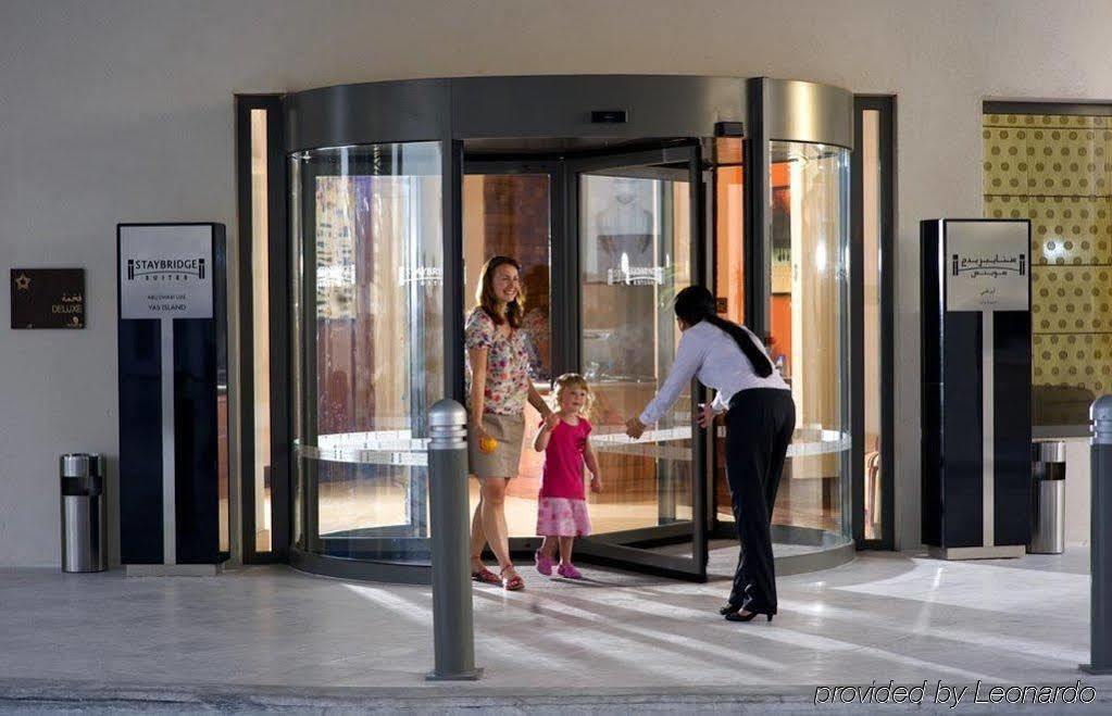 Staybridge Suites Yas Island Abu Dhabi, An Ihg Hotel Intérieur photo